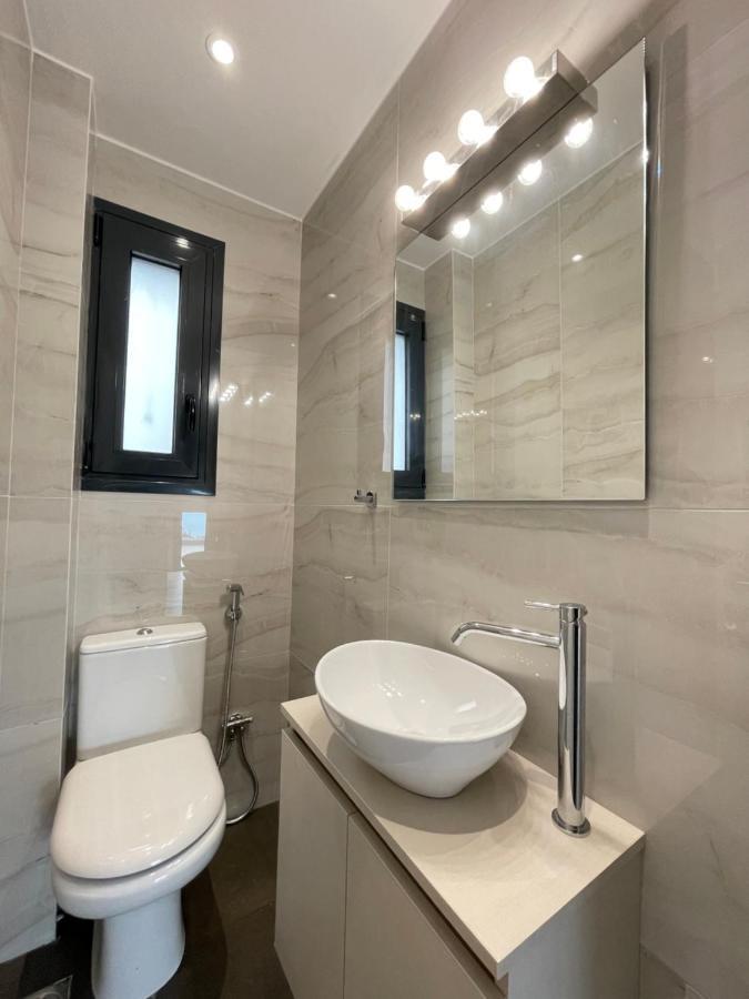 Apartment Athenean - Modern Near Marina Flisvos *