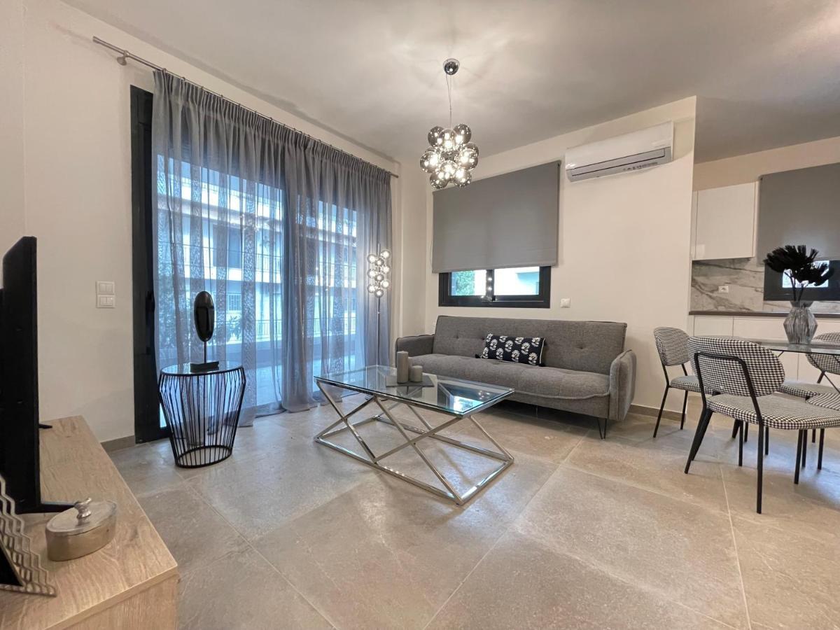 Athenean - Modern Near Marina Flisvos Apartment Athens