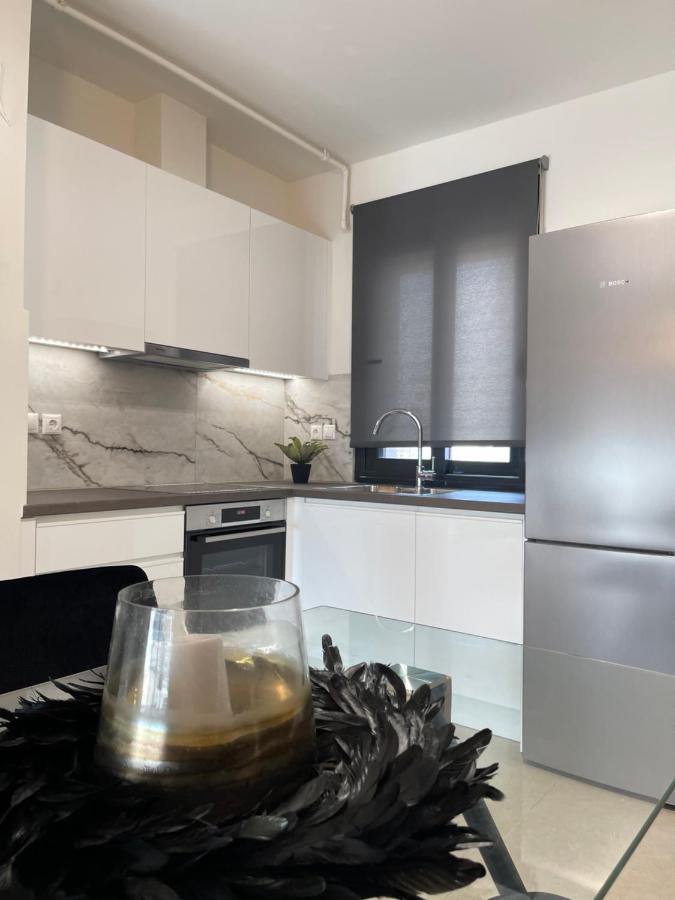 Apartment Athenean - Modern Near Marina Flisvos *