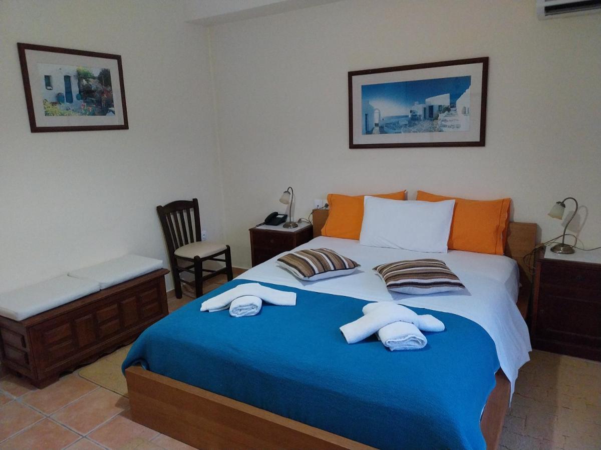 Ela Mesa Aparthotel 4*