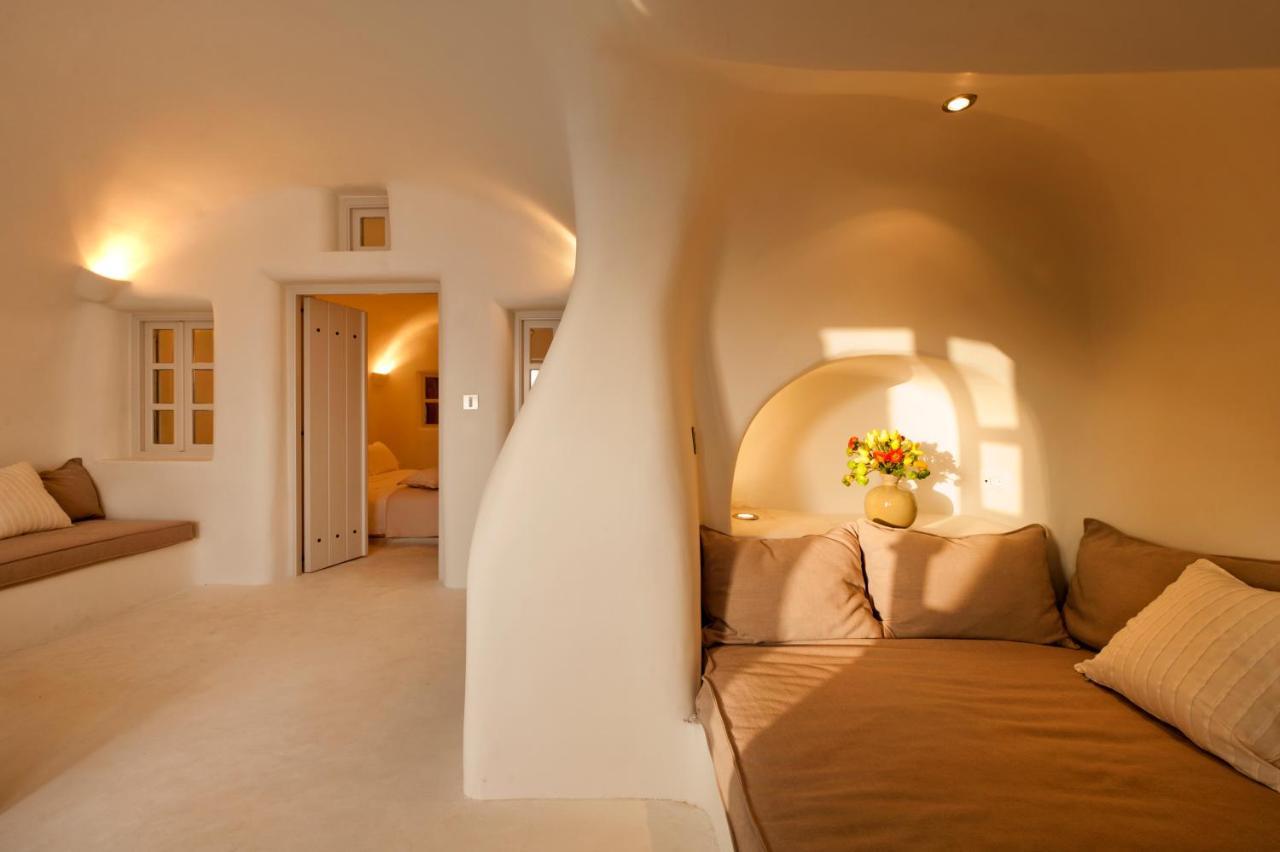 Kapari Natural 5* Imerovigli (Santorini)
