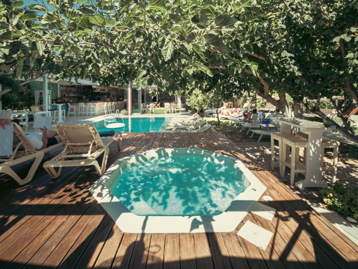 Hotel Georgia's Garden By Omilos 3*