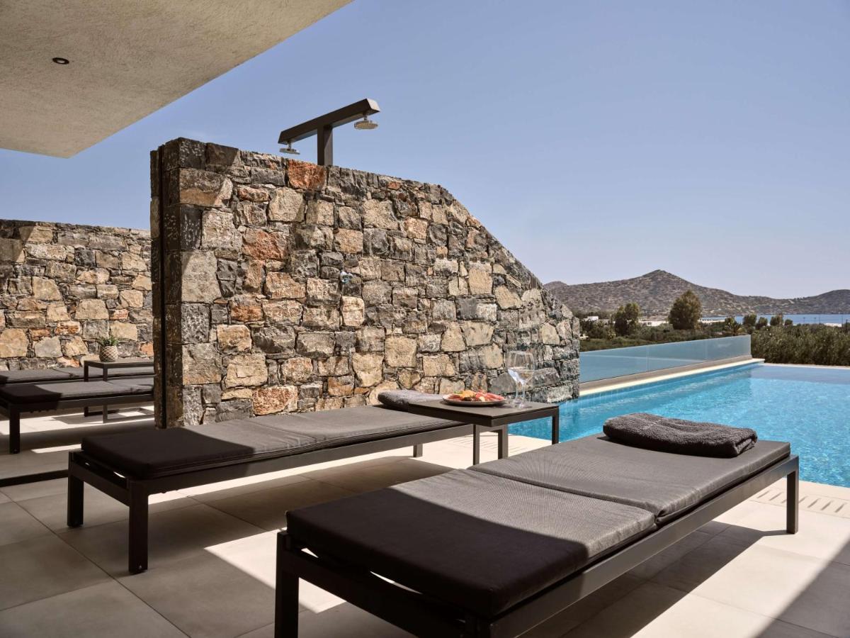 Palm & Hotel Elounda (Crete)