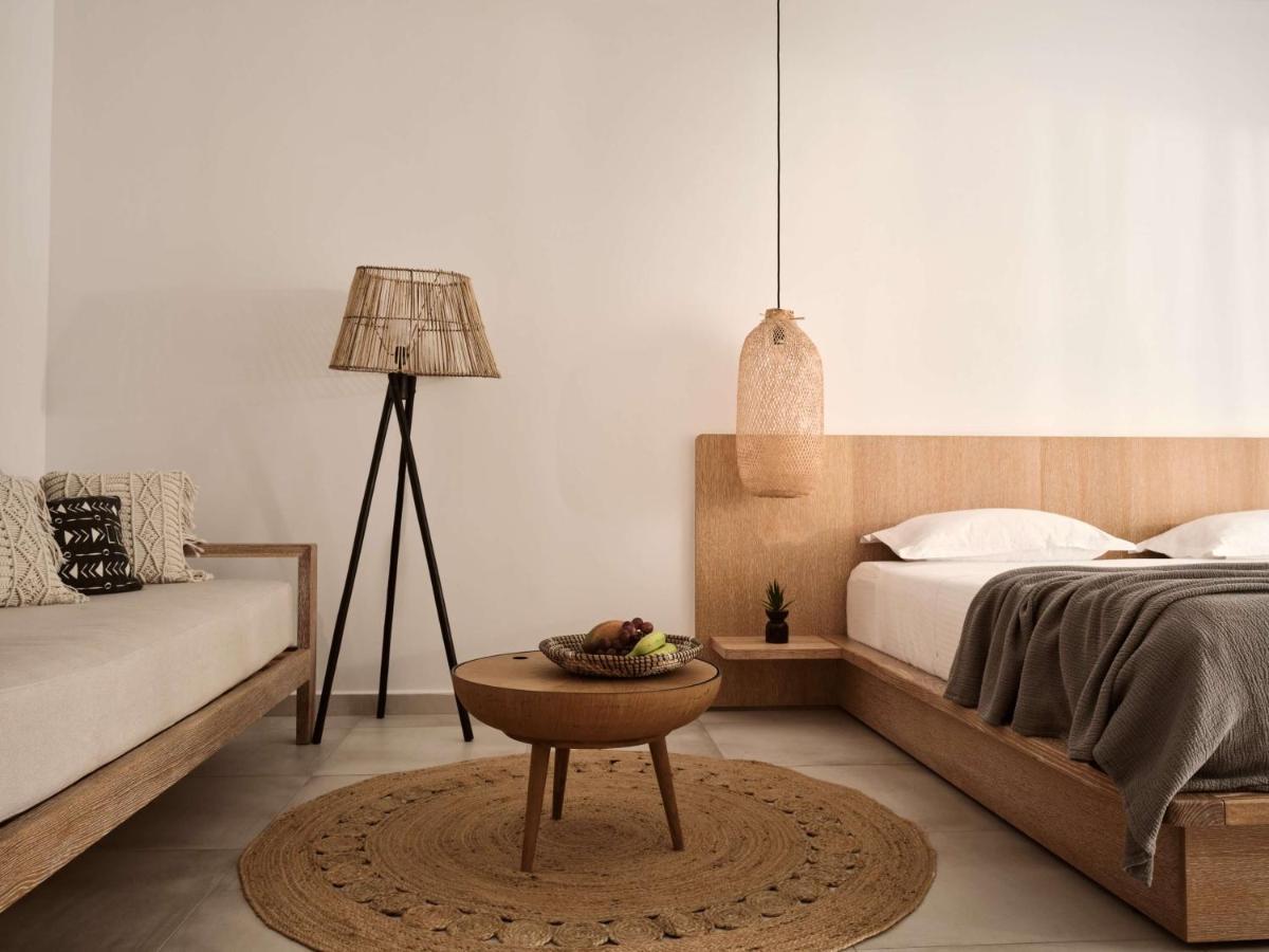 Palm & Hotel Elounda (Crete)