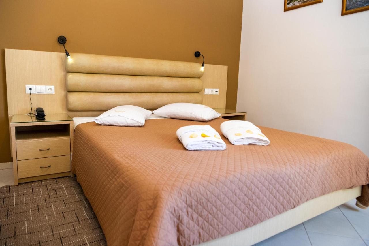 Hotel Kronos