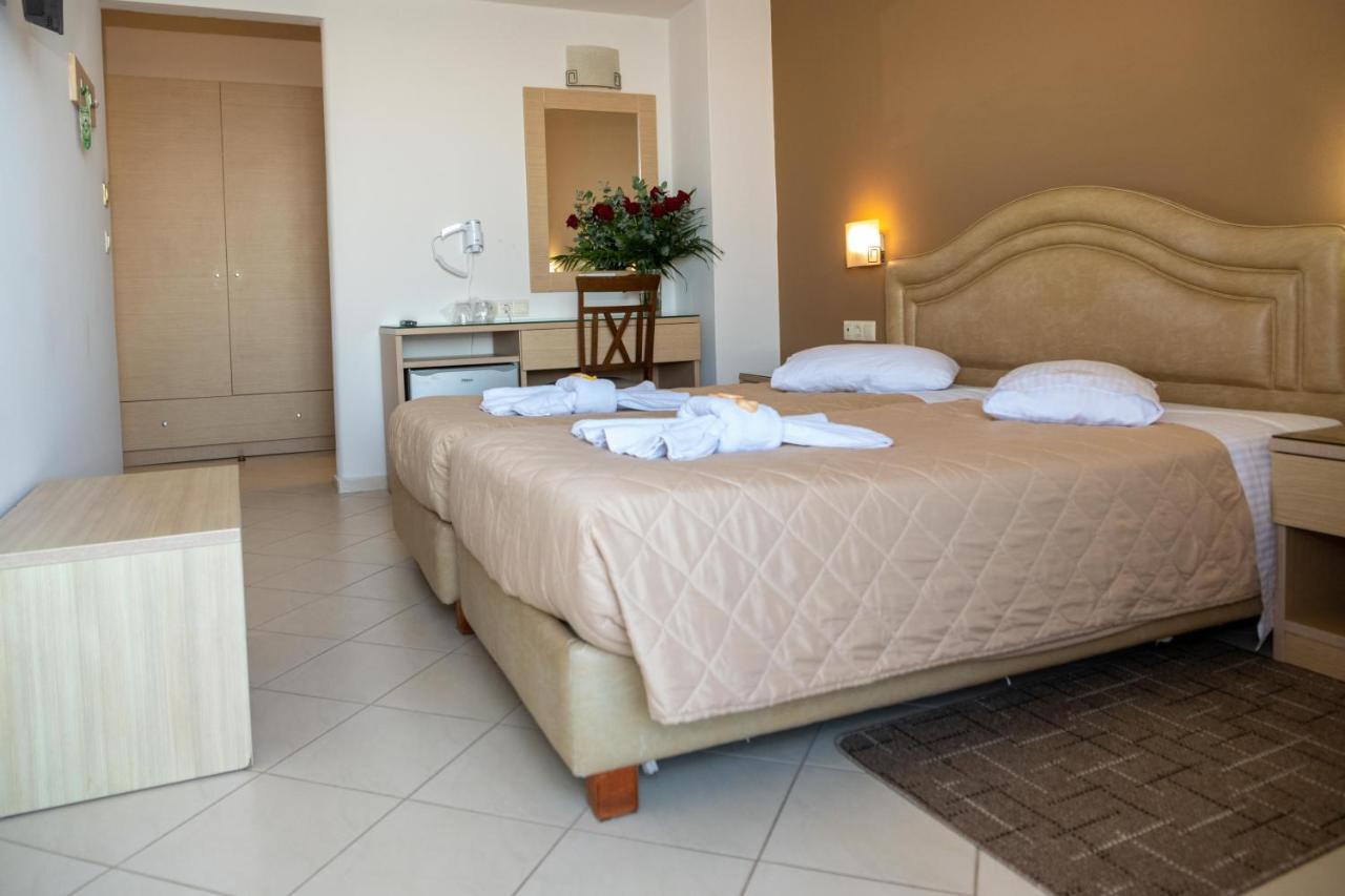 Hotel Kronos 2*