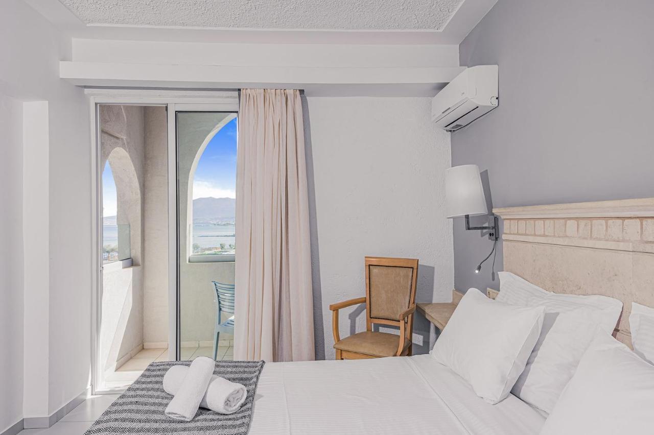 Glaros Hotel