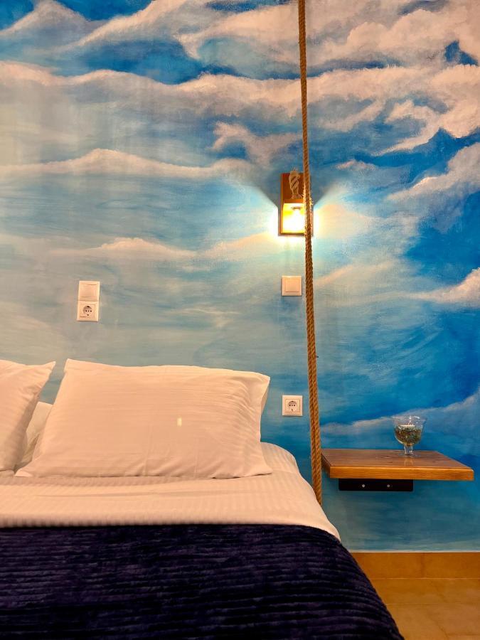 Ocean Front 77