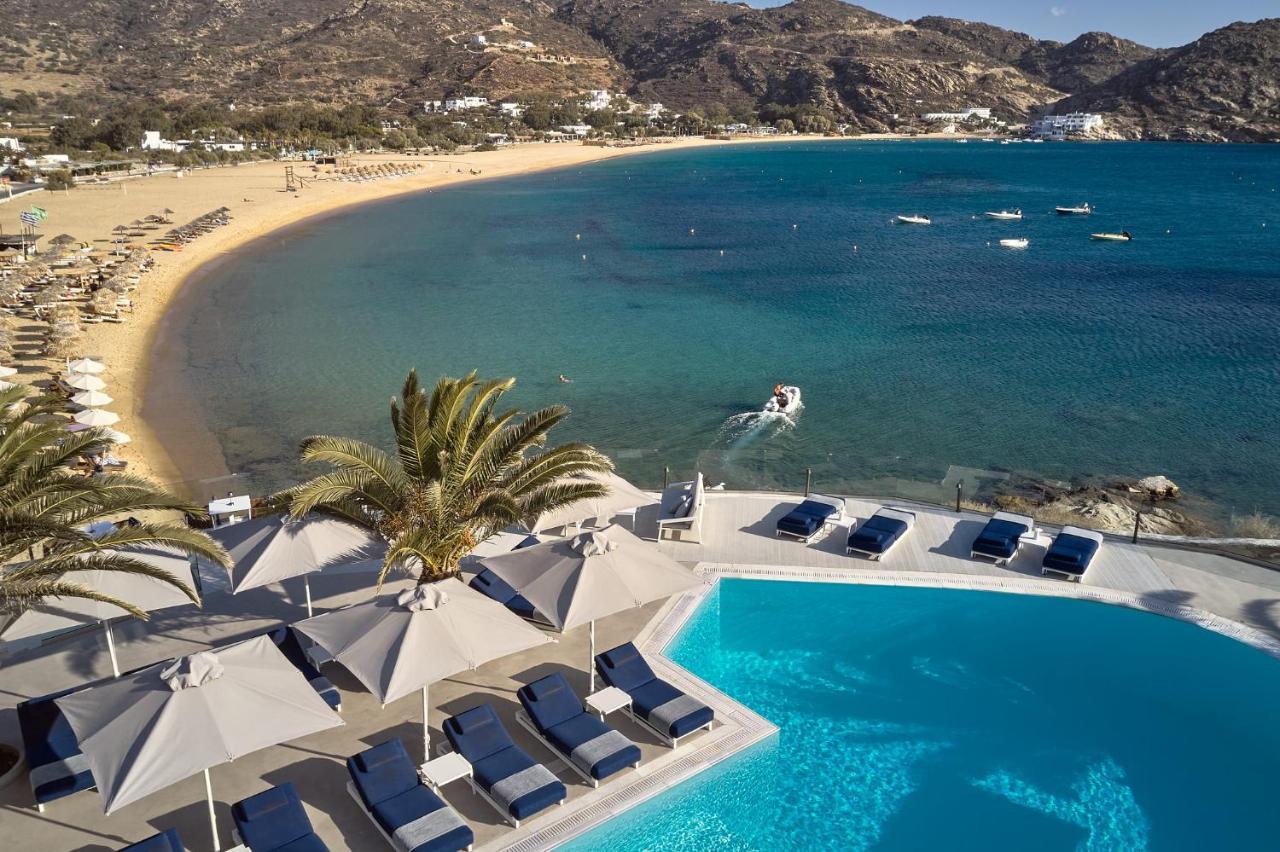 Ios Palace & Mylopotas
