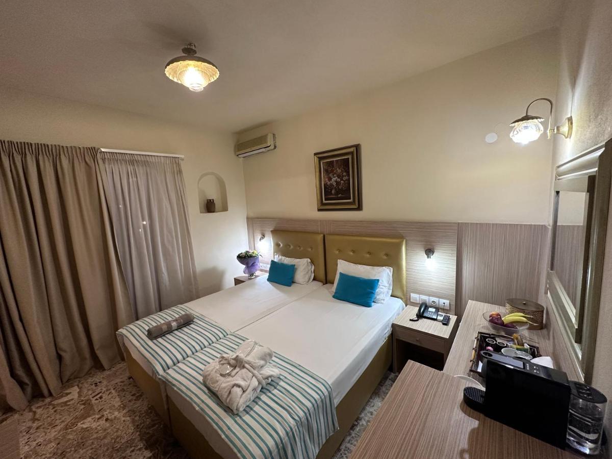 Thalia Deco & Hotel Hersonissos (Crete)