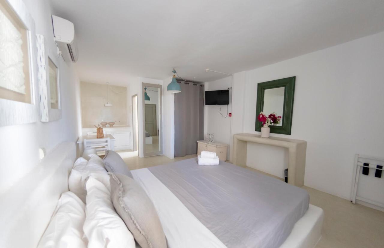 Anemoi Aparthotel 4*