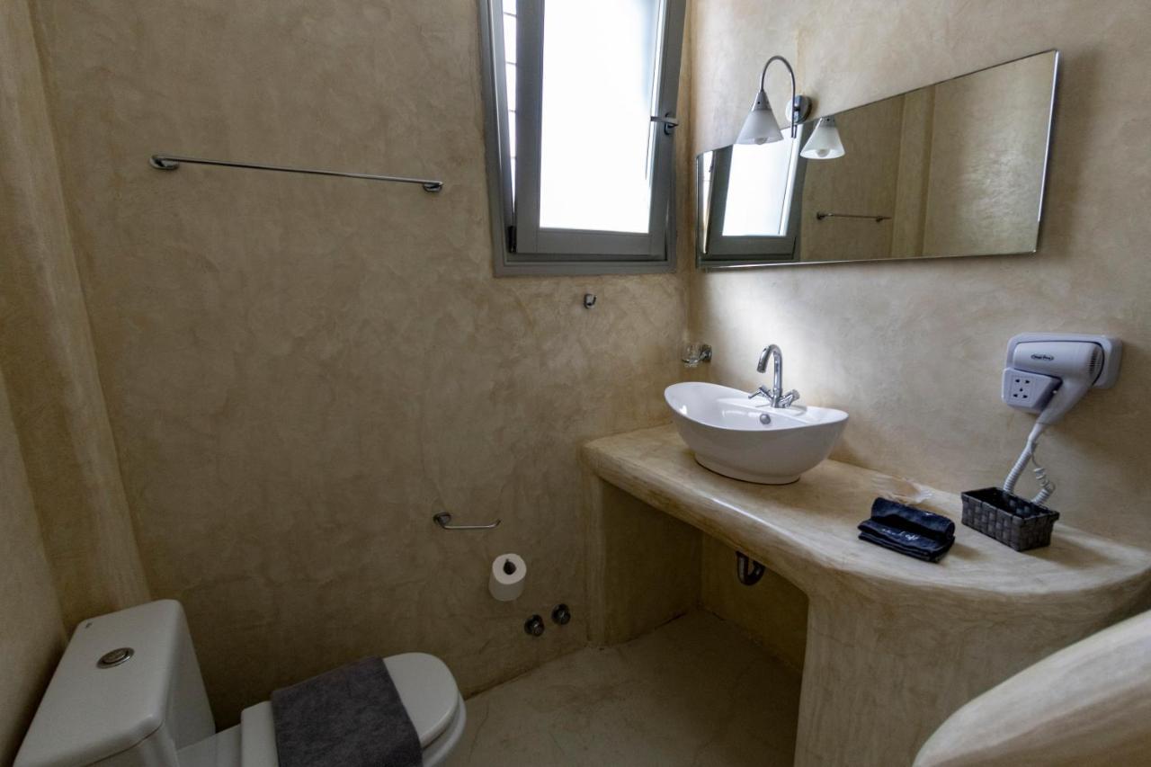 Anemoi Aparthotel Naousa (Paros)