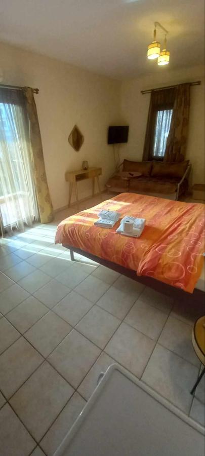 Voreas Hotel Loutraki (Pella)