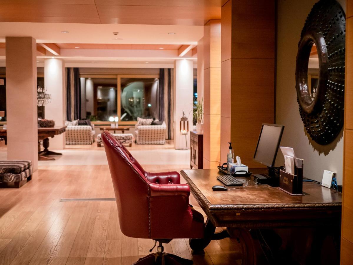 Divani Meteora 4*