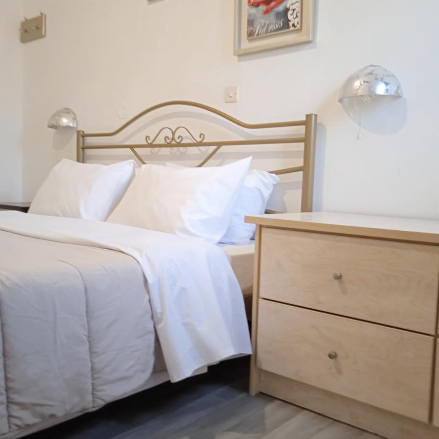 Aparthotel The 3*