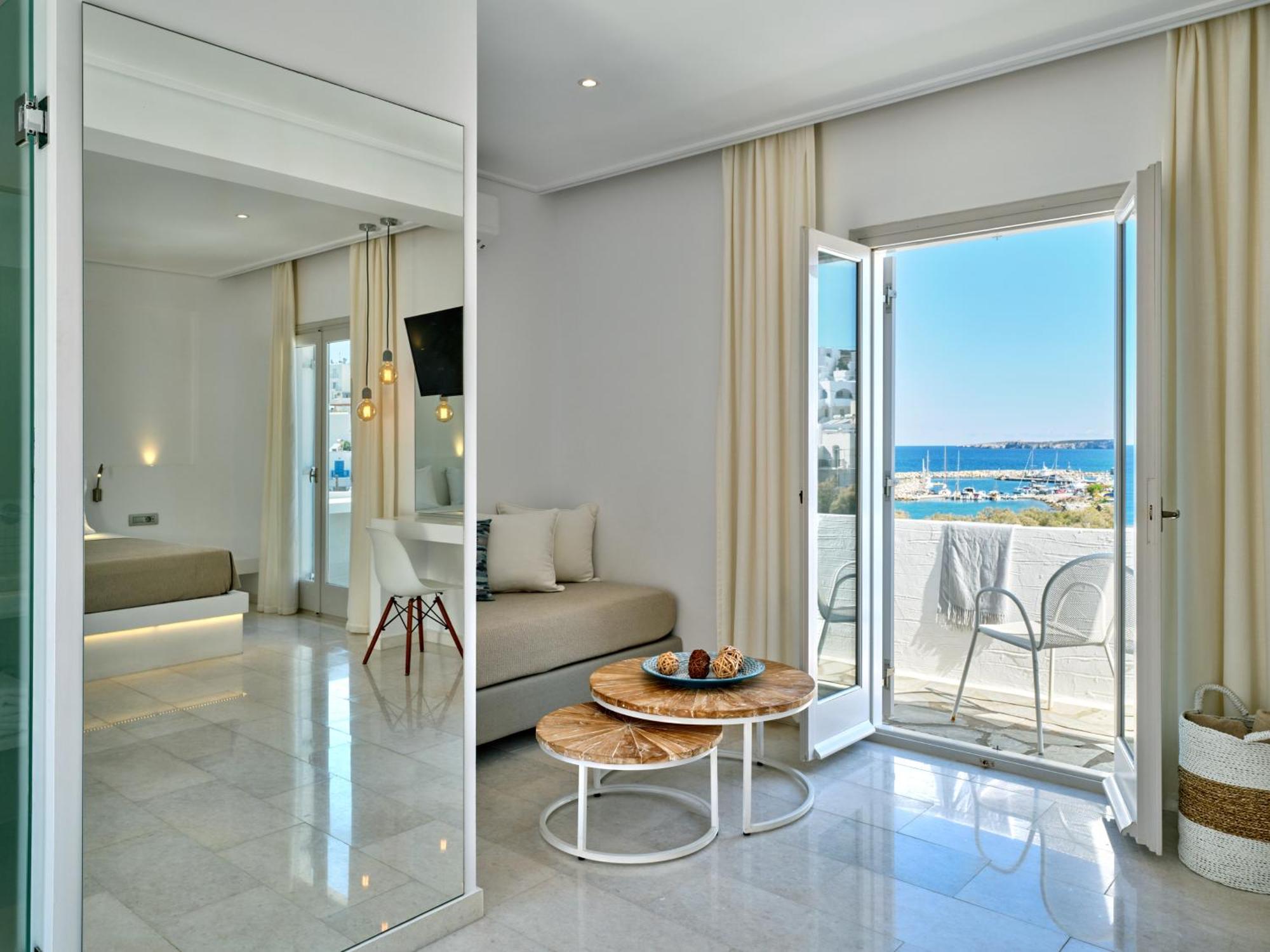 Hotel Kanale's & 4*