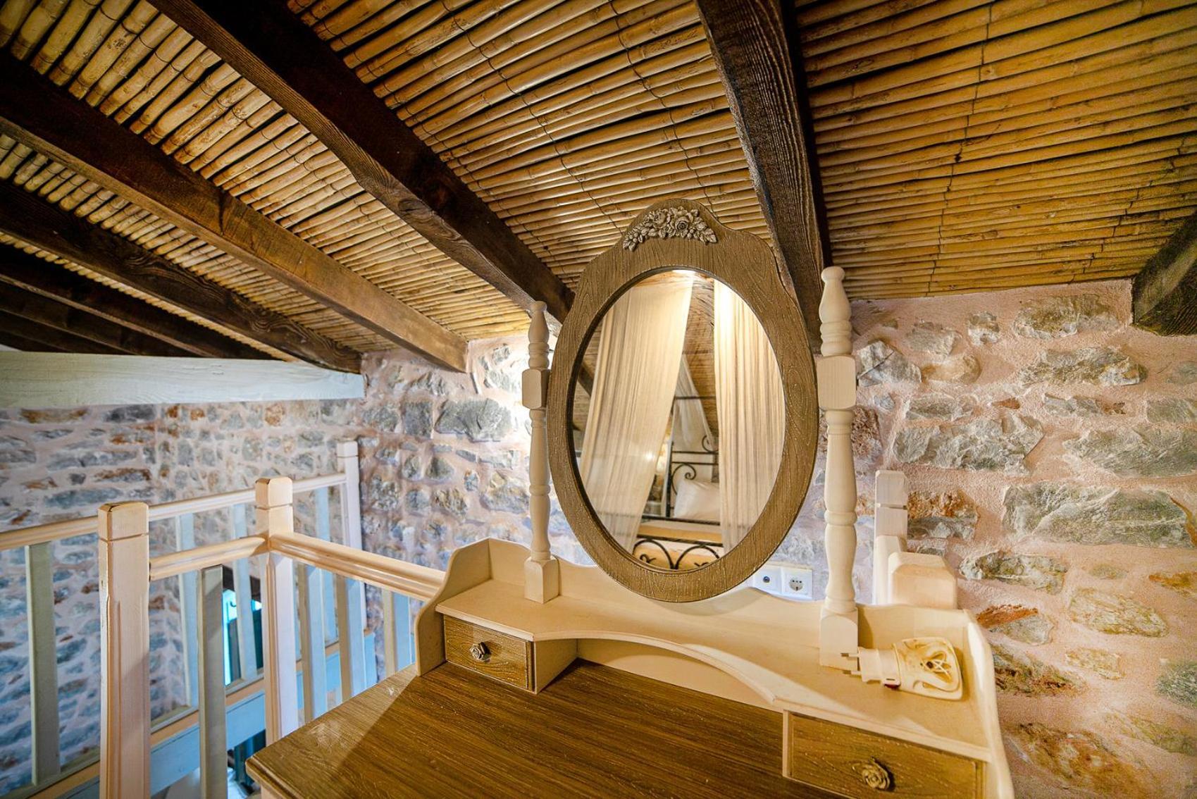 Ktima Karageorgou Hotel 3*