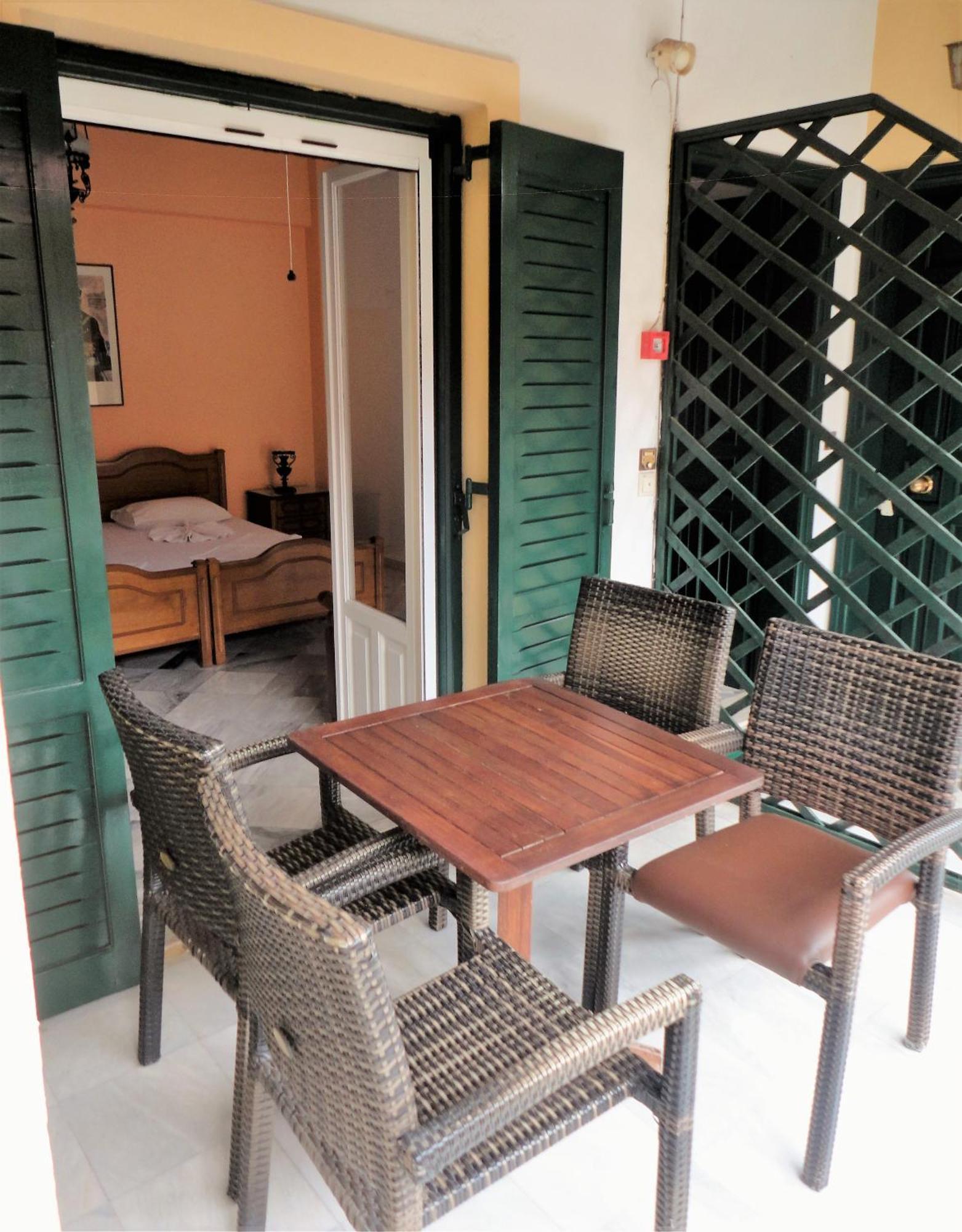 Apartment Grivas *