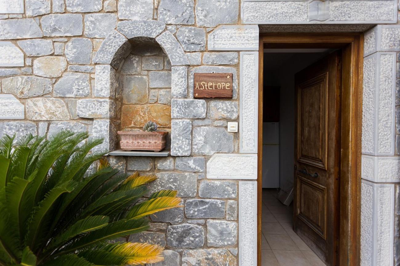 Pleiades Seaside Residences In Mani Villa