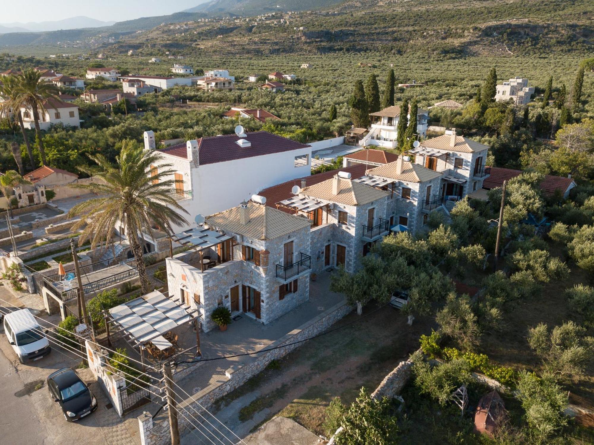 Pleiades Seaside Residences In Mani Villa *