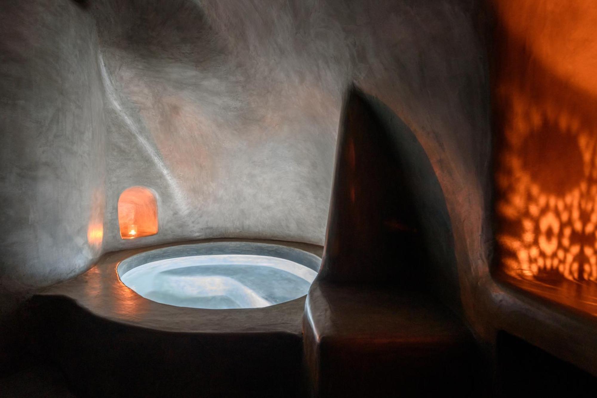 Kapari Natural 5* Imerovigli (Santorini)