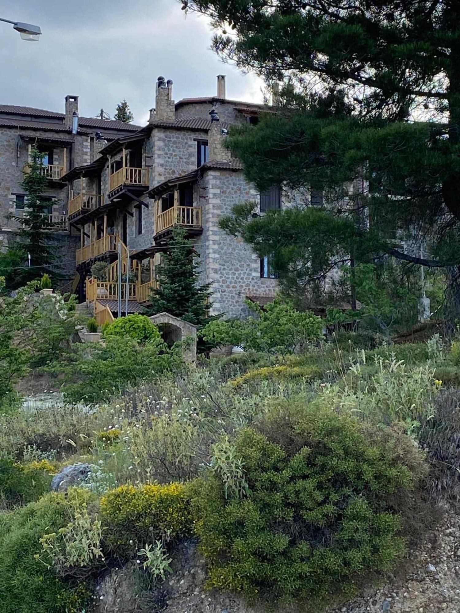 Nymfes Guest house