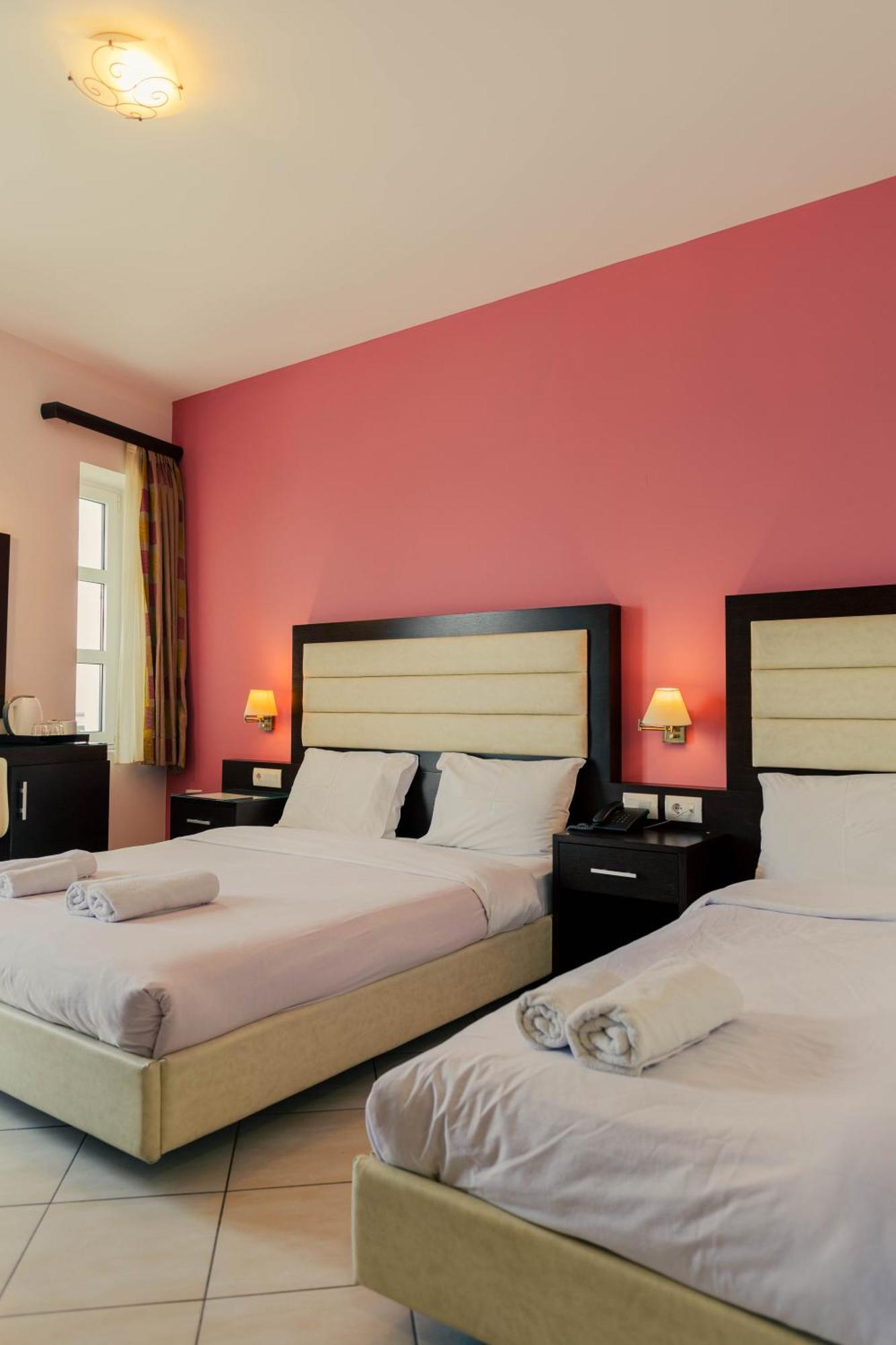 Hotel Kyani Akti