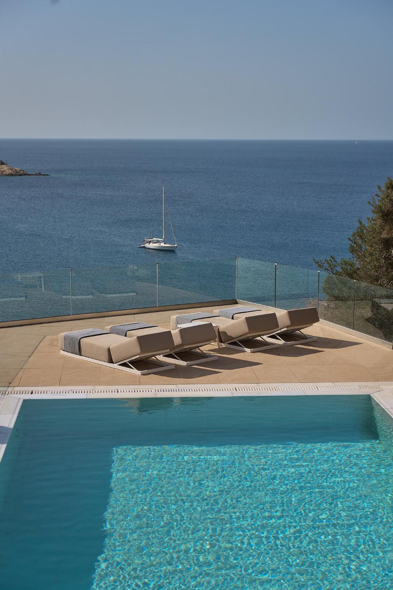 Ios Palace & Hotel 4*