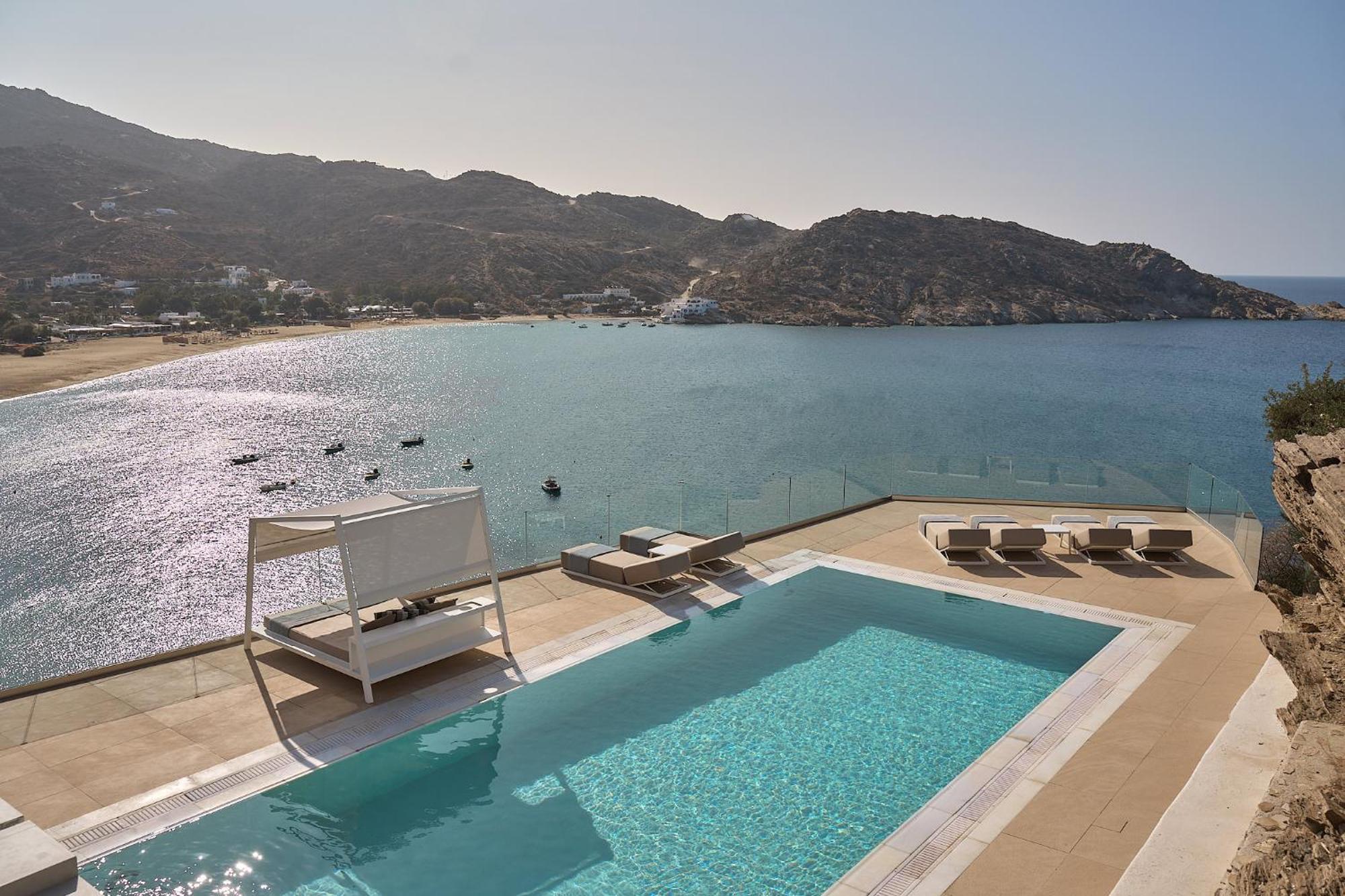 Hotel Ios Palace & 4*