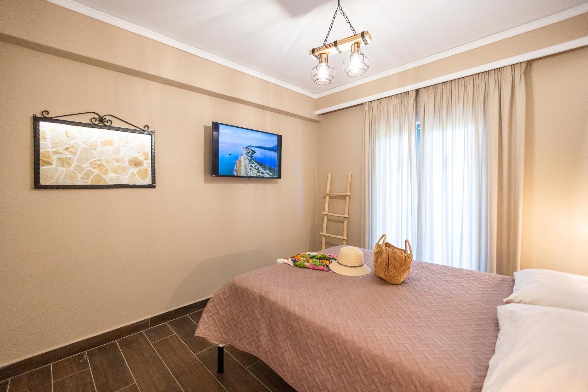 Mathraki Apartment *