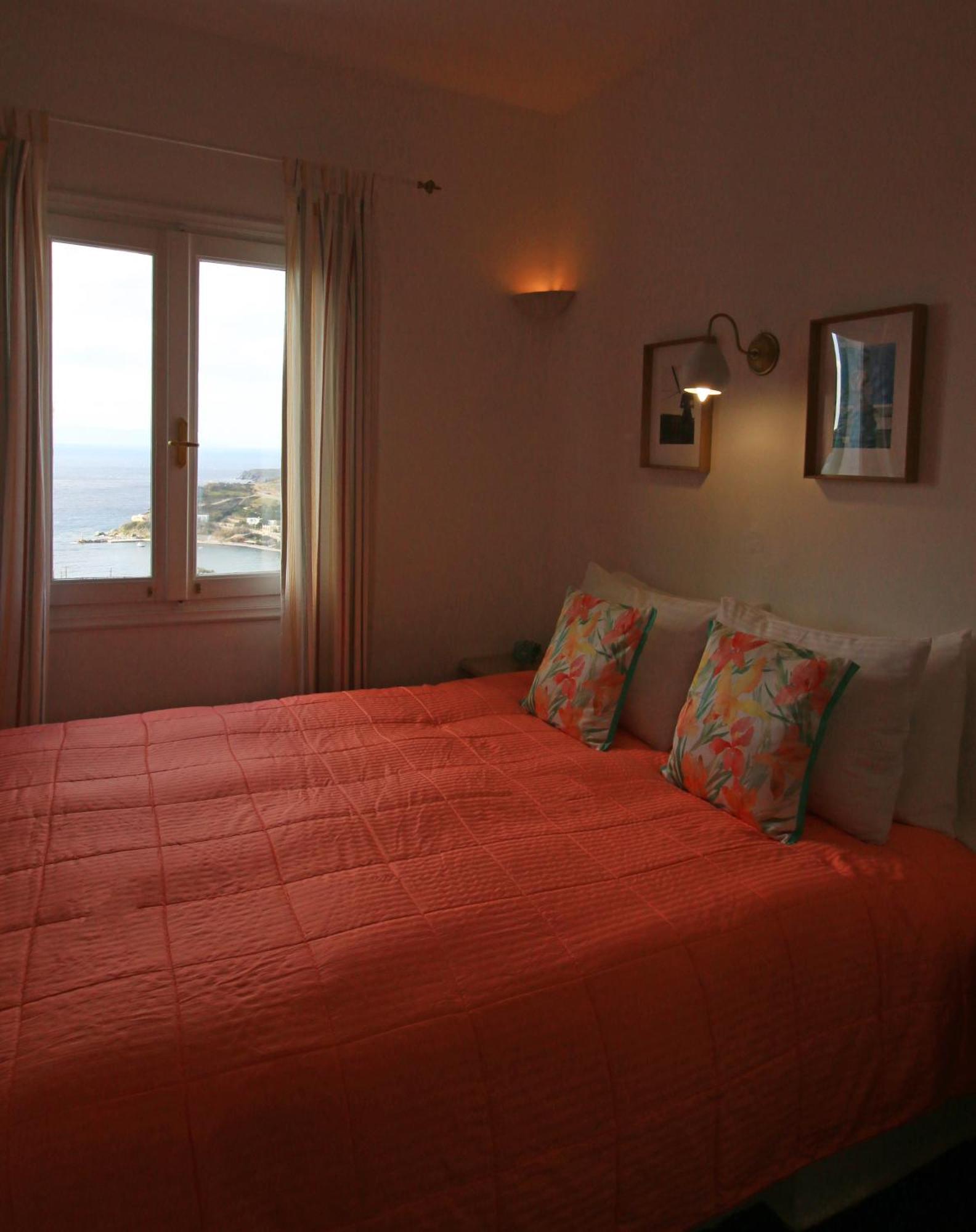 Captain's Apartment Kini