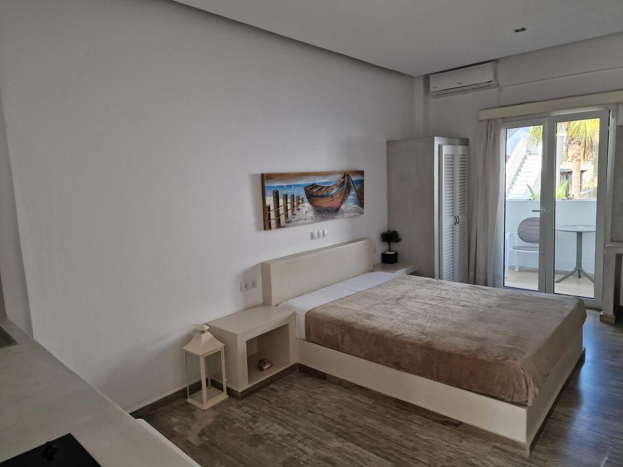Argiris Apartment *
