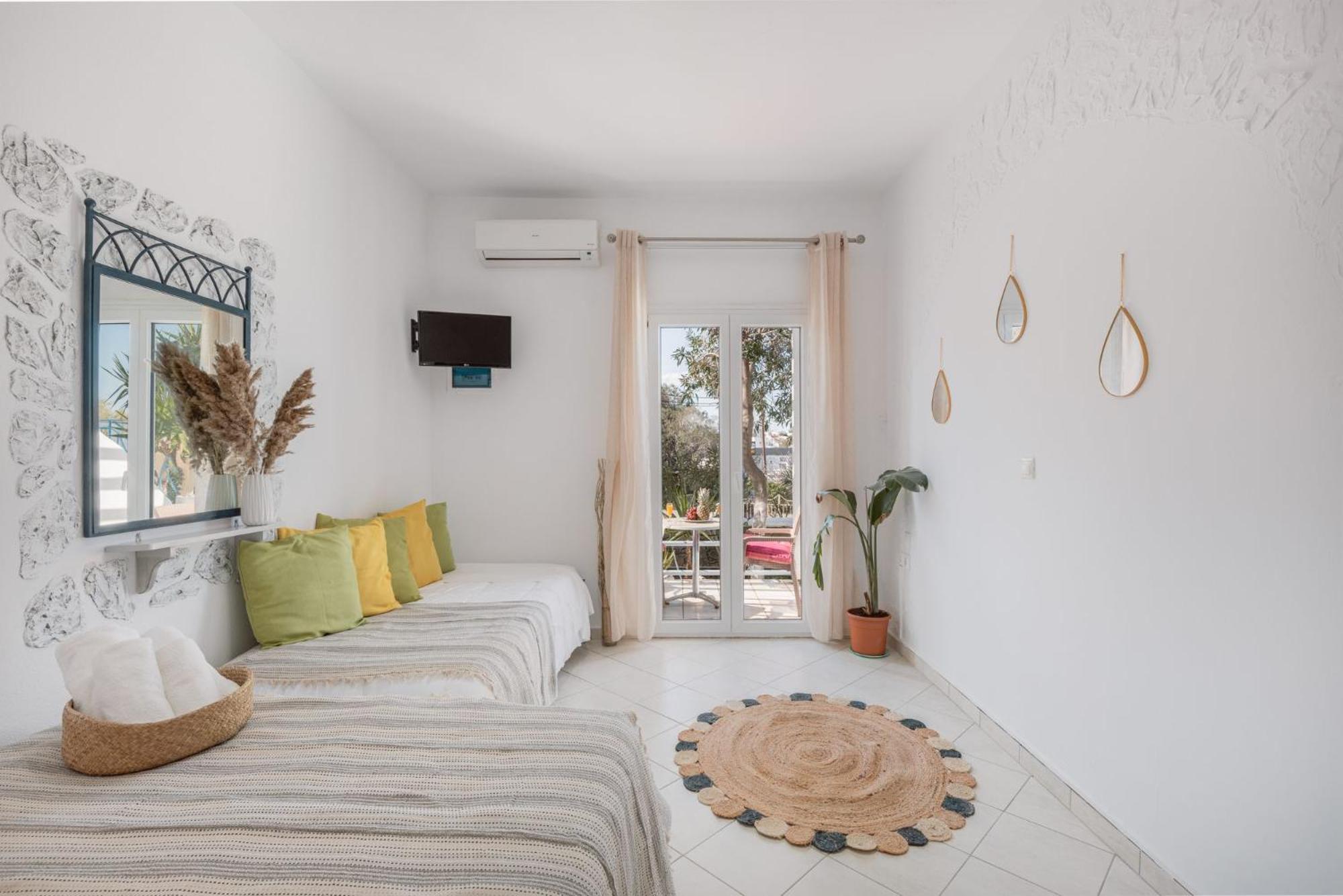 Dibellee Mykonos Studios Aparthotel 3*