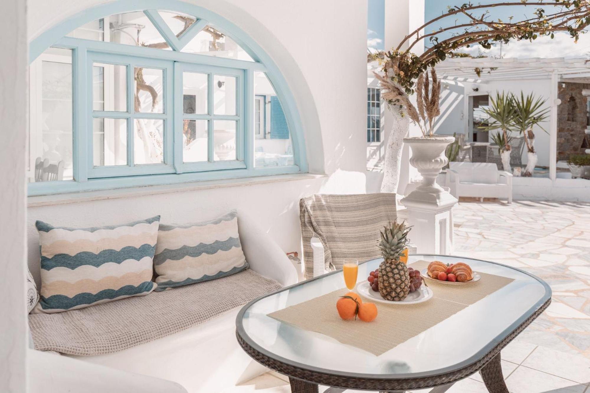 Dibellee Mykonos Studios Glastros (Mykonos)