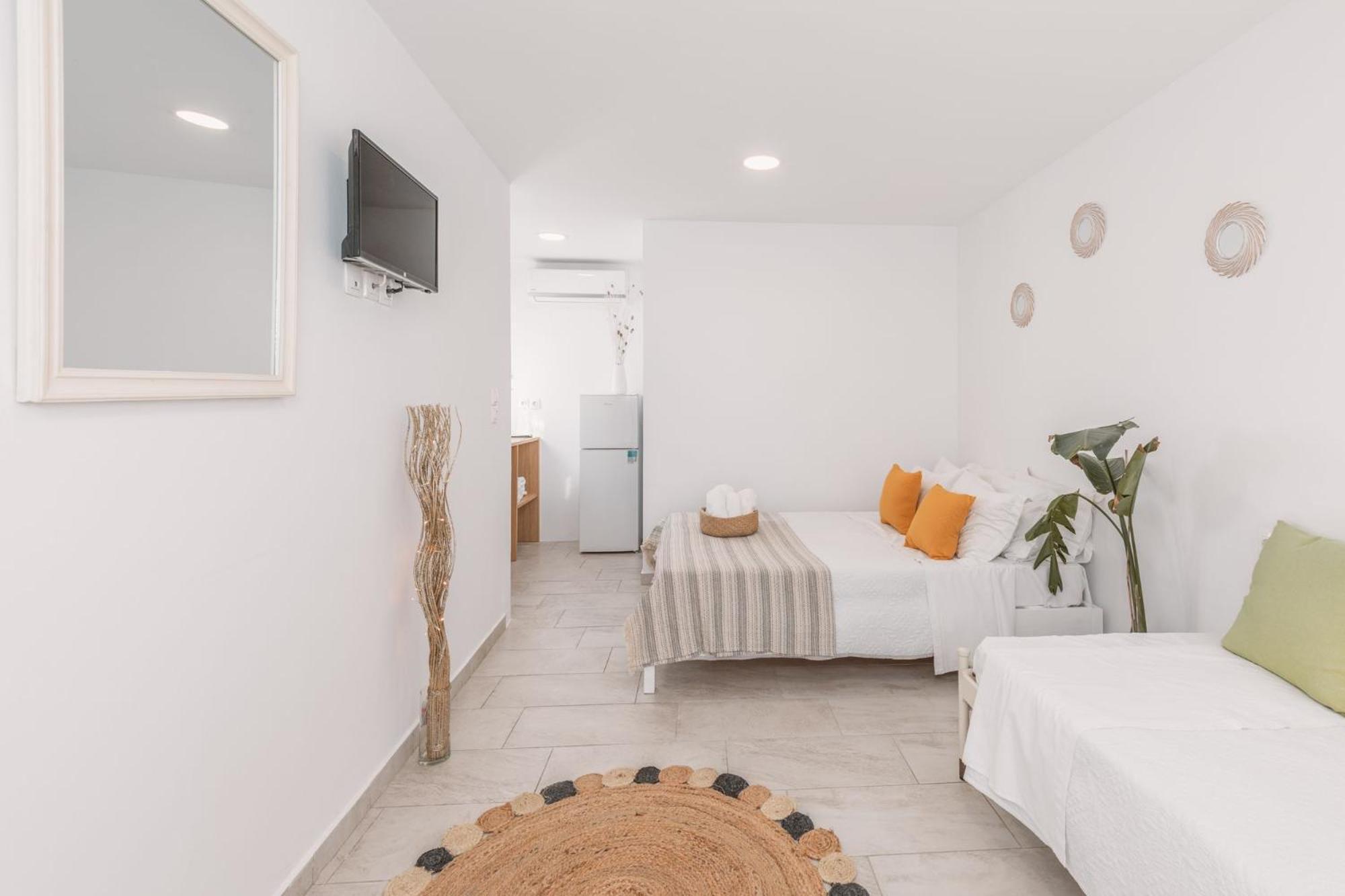 Aparthotel Dibellee Mykonos Studios 3*
