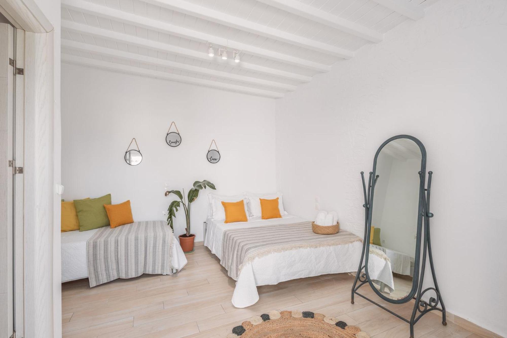 Aparthotel Dibellee Mykonos Studios 3*