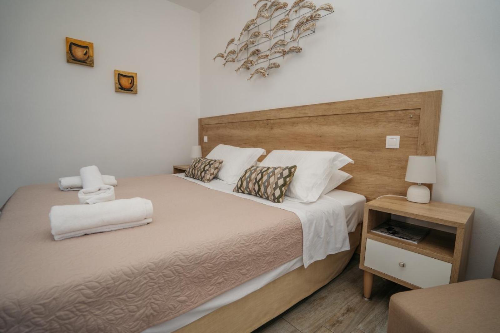 Arhontou Guest house *