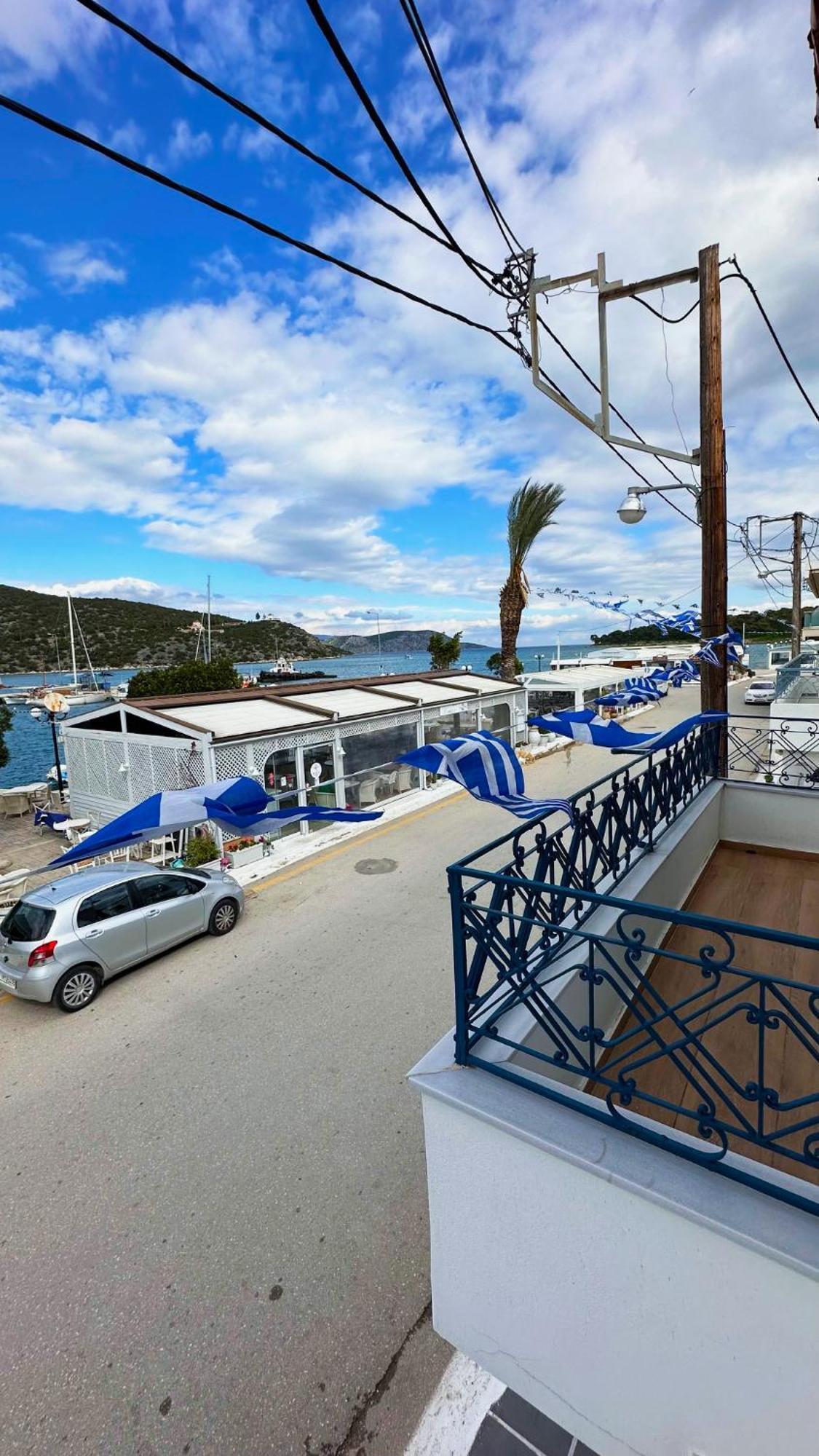 Apartment Andy Port House With Seaview By Goutos Properties