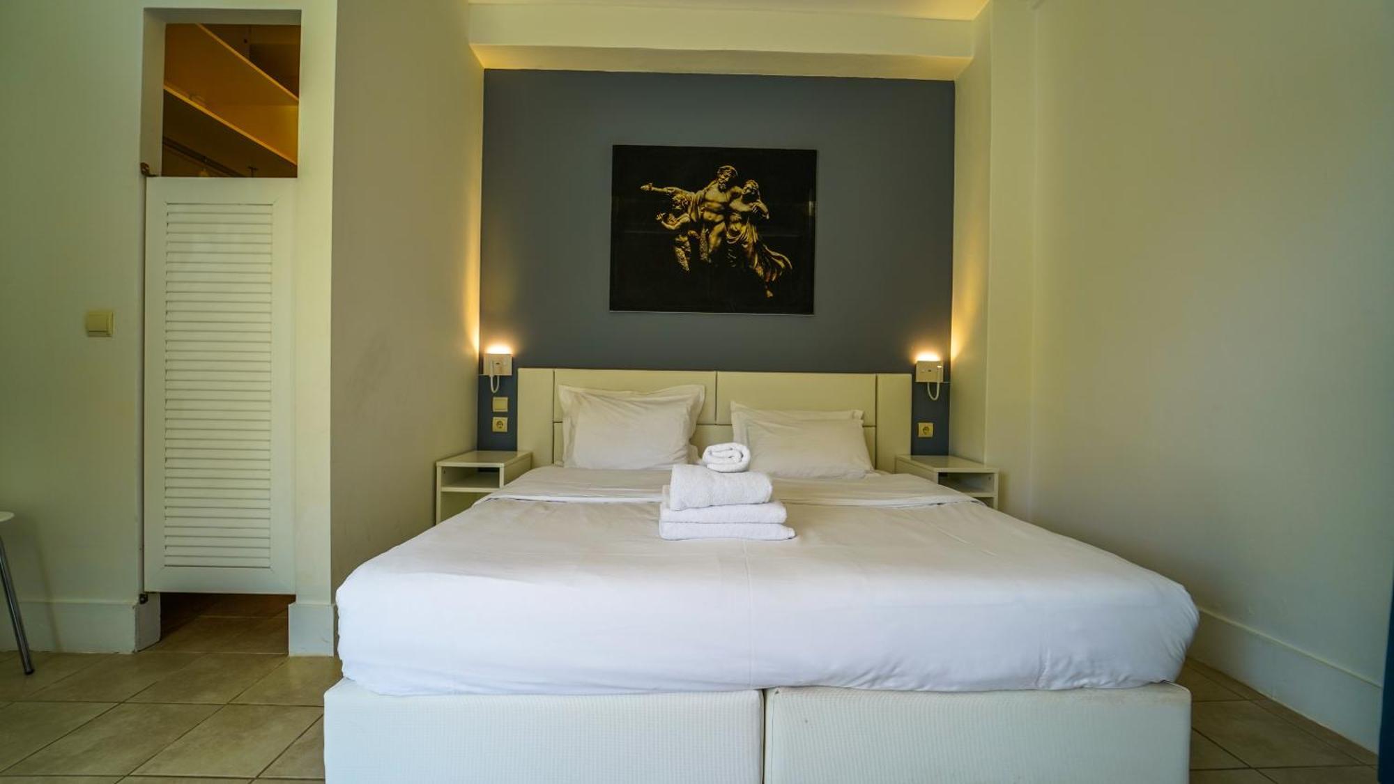 Cape North West Guest house 4*