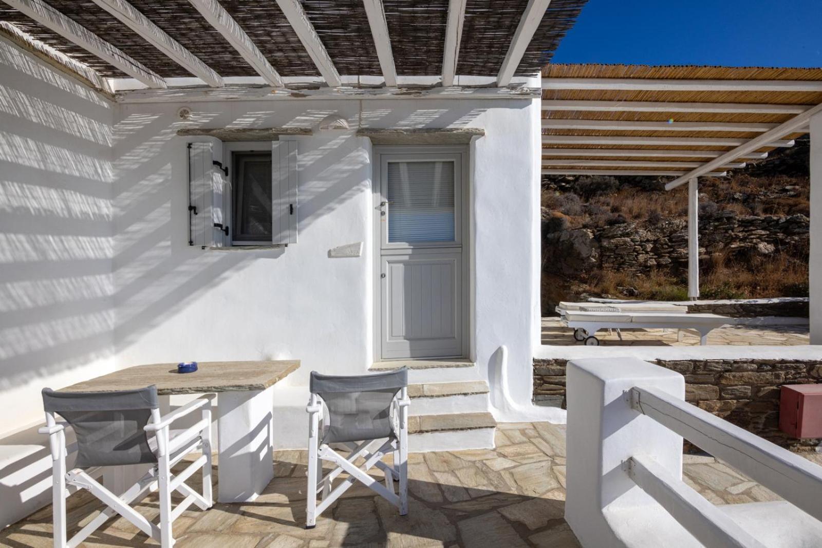 Vega Tinos