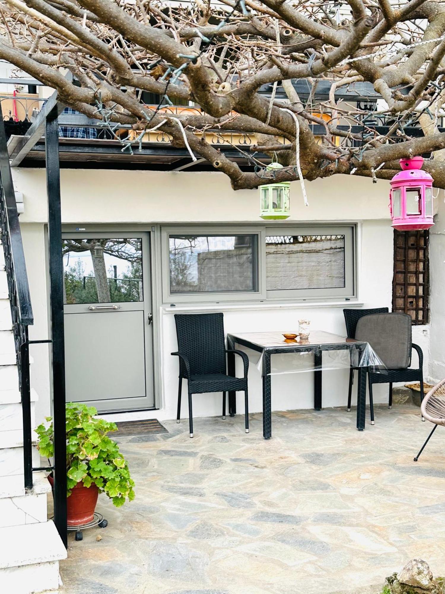 Vasiliki Apartment *