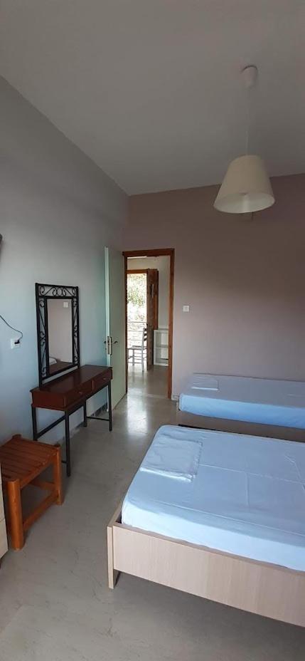 Theasea Apartment *