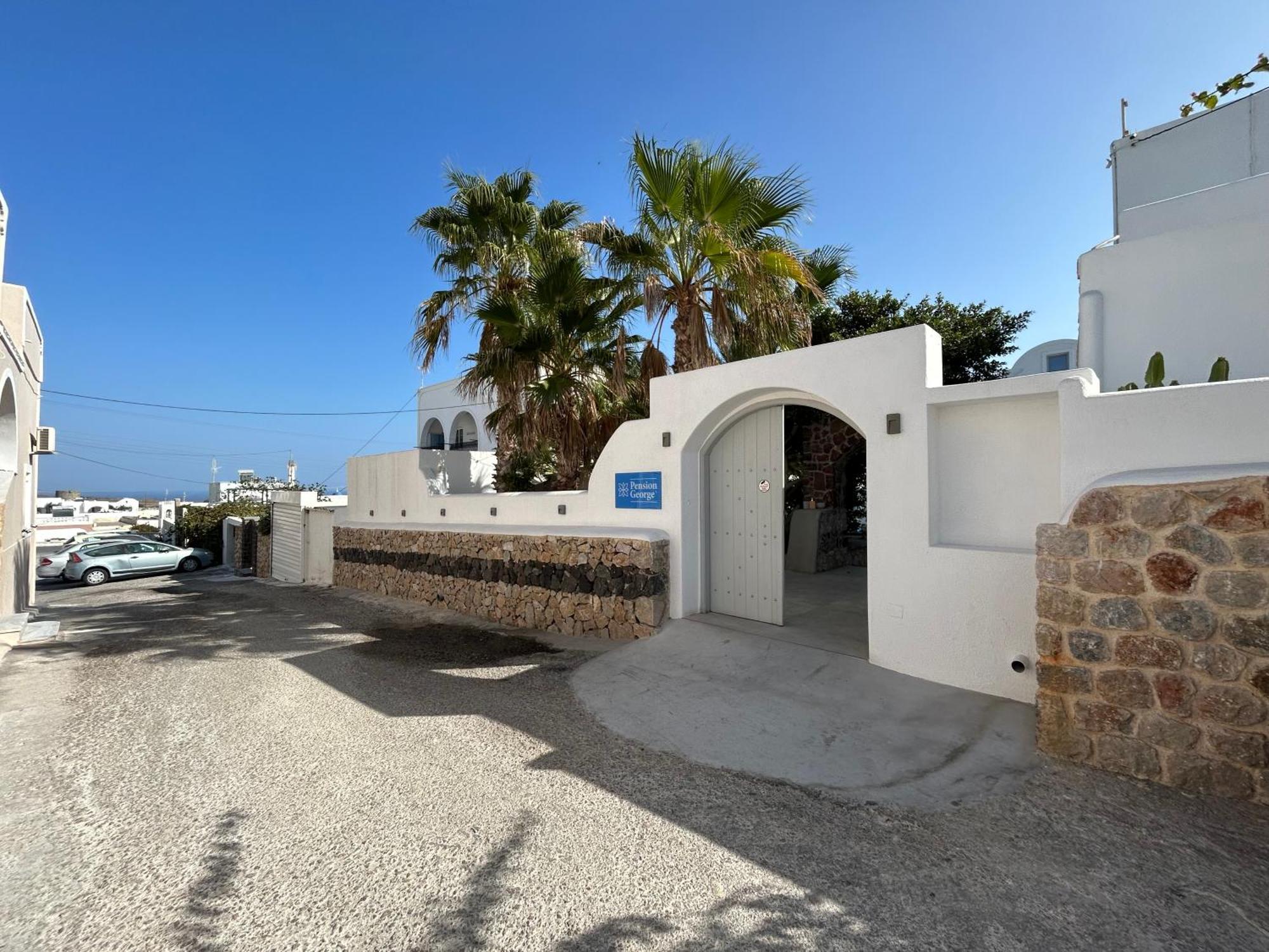 George Guest house Karterados (Santorini)