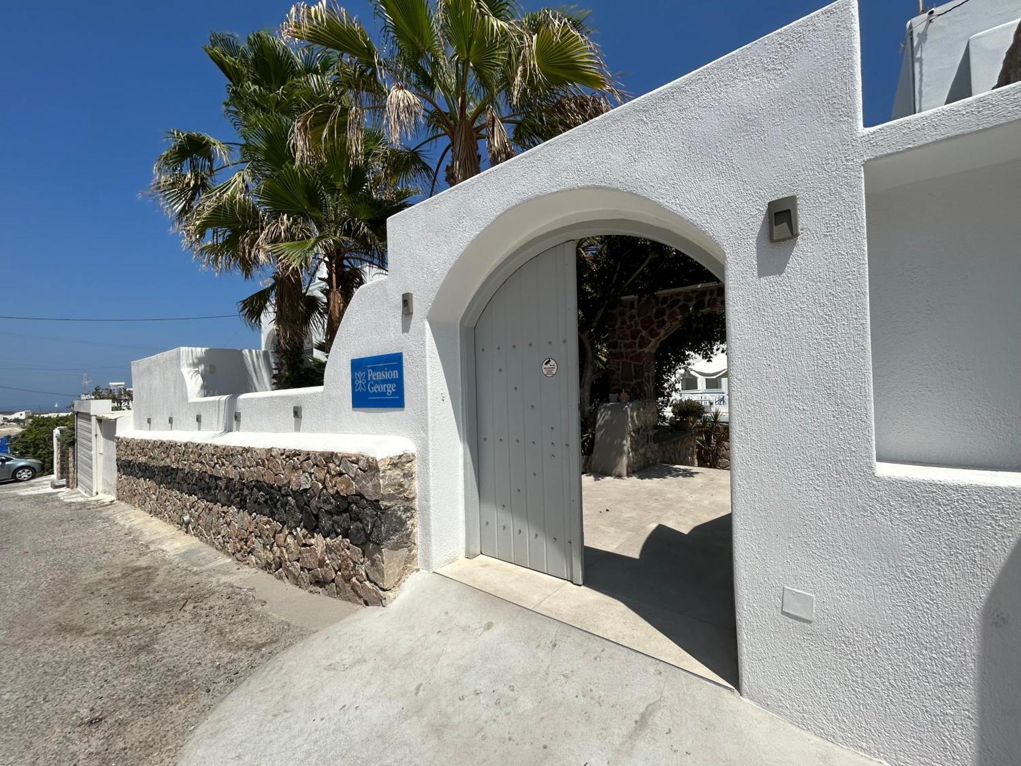 Guest house George 3*