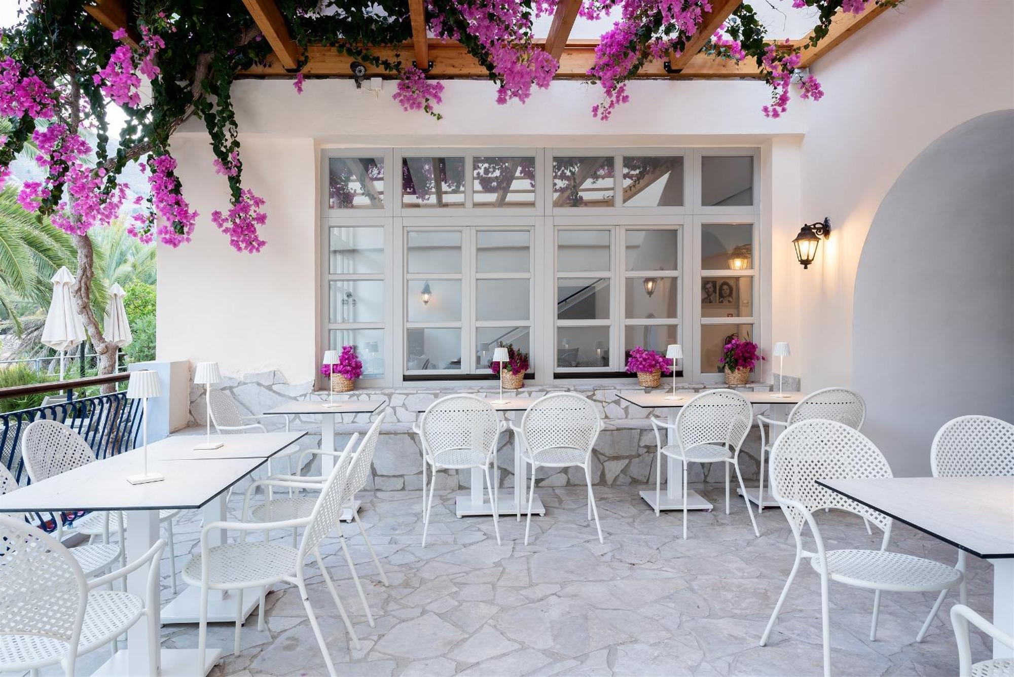 Hotel Pedi Symi