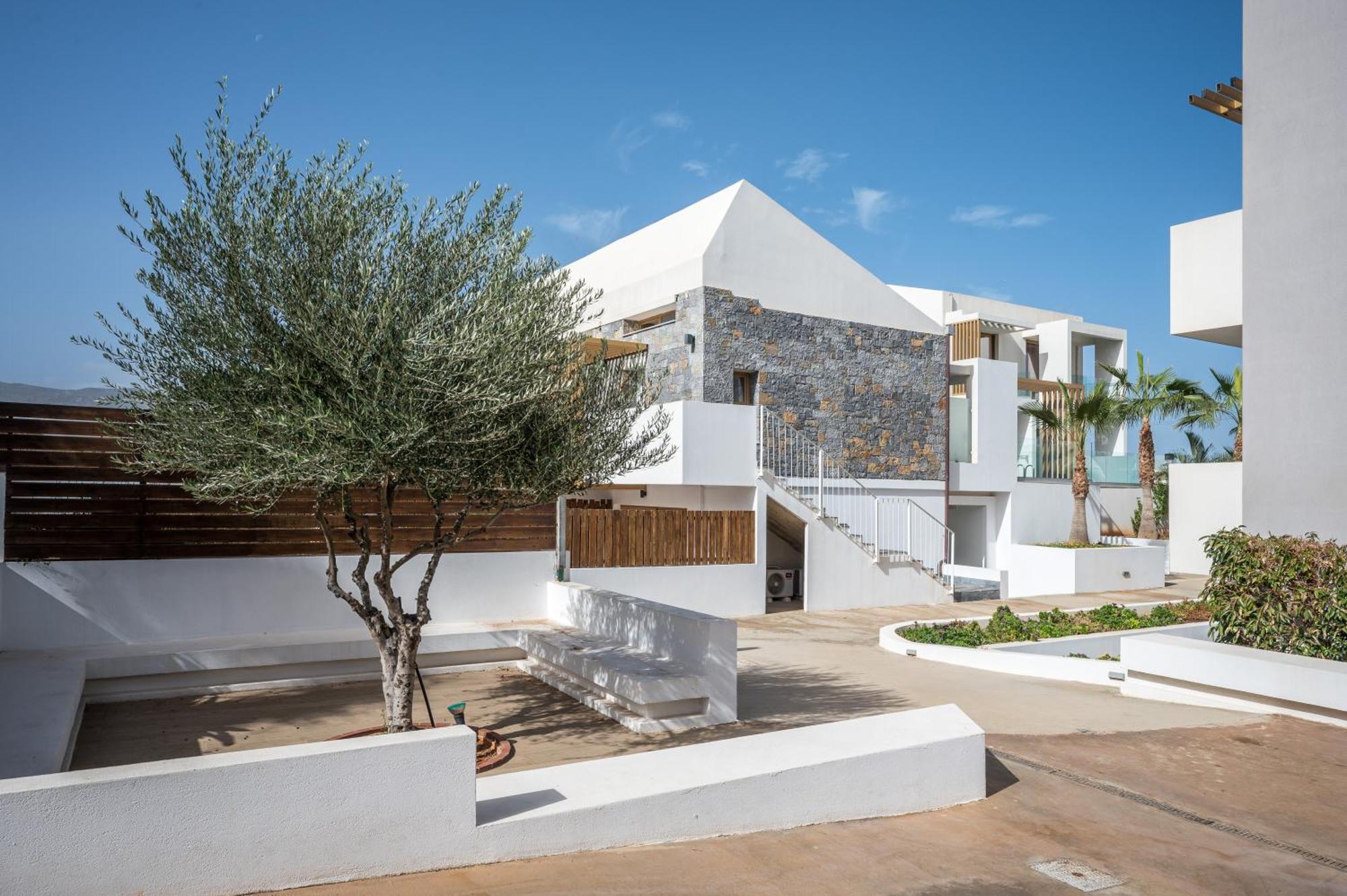 Meropi & Malia (Crete)
