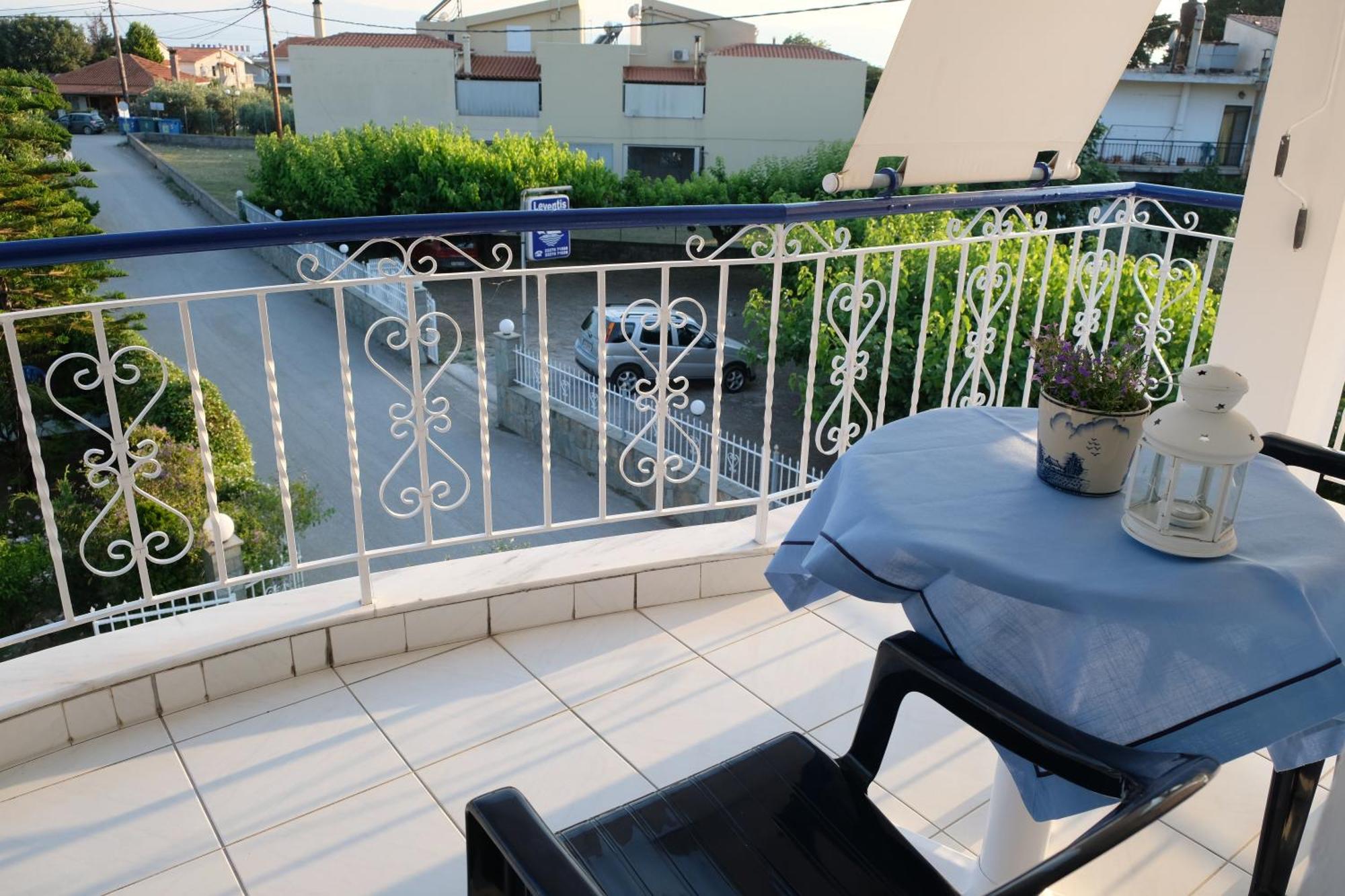 Leventis Apartment *