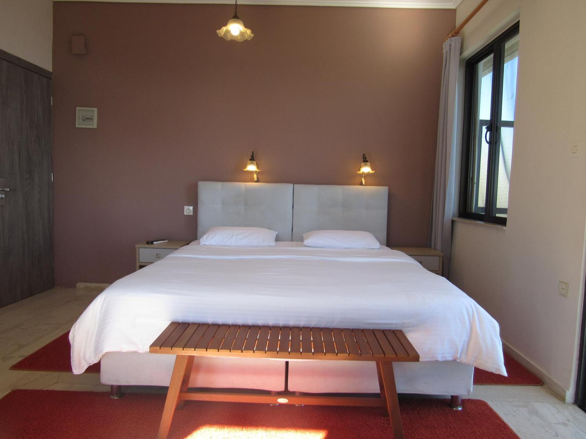 Kallisto Aparthotel Gythio