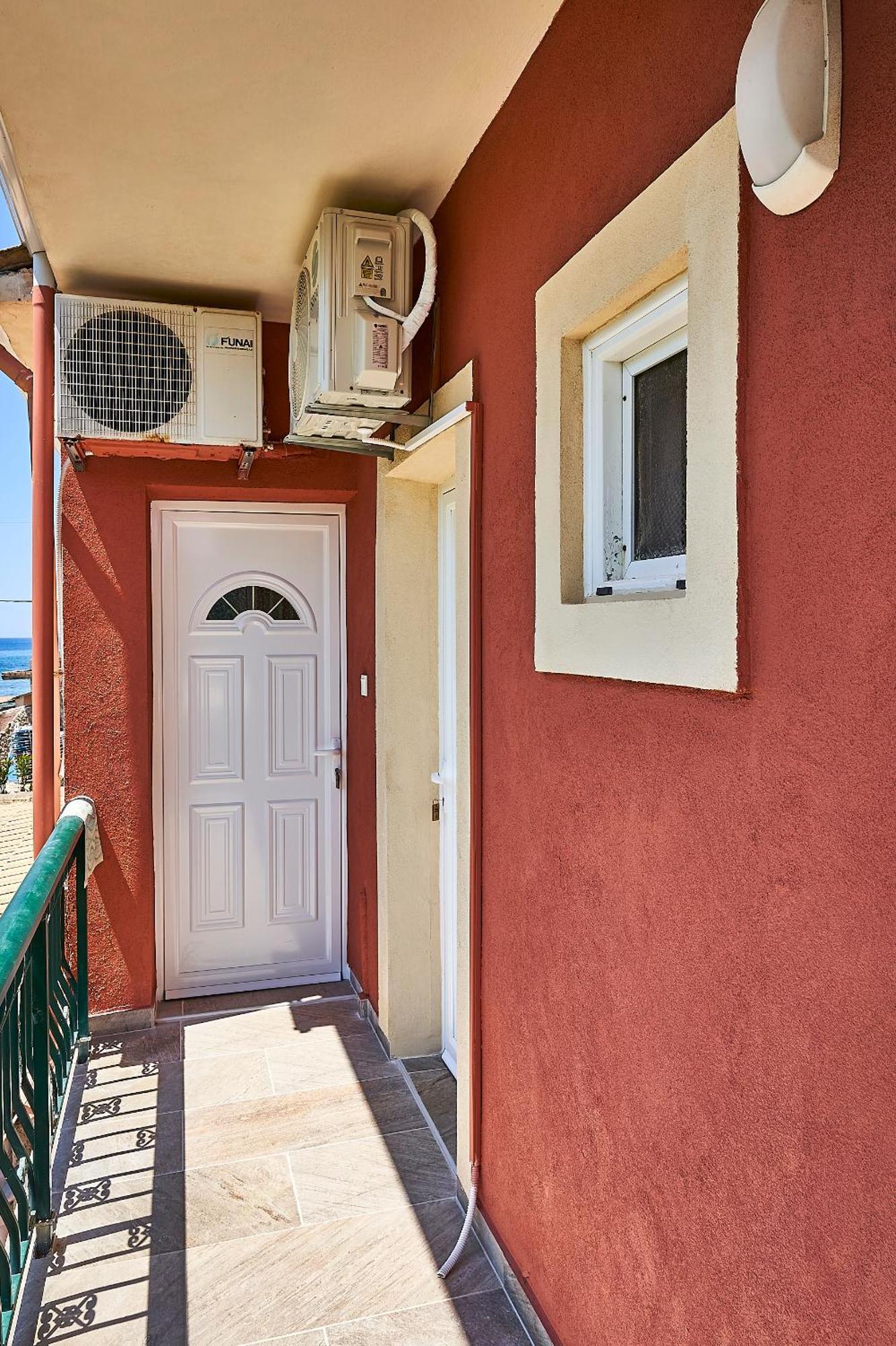 Anna Apartment