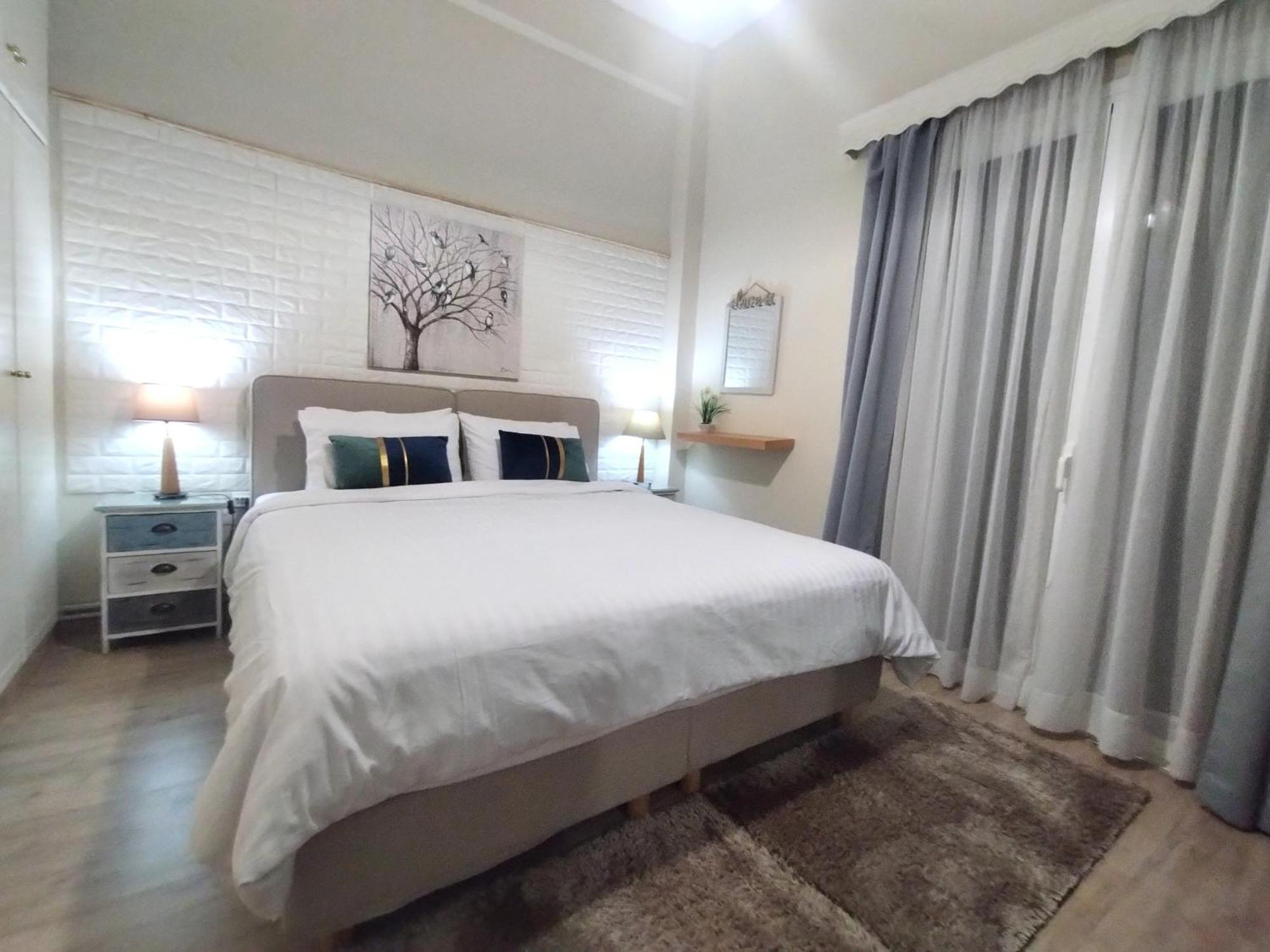 Luxury Seafront House Nearby Delphi * Kirra